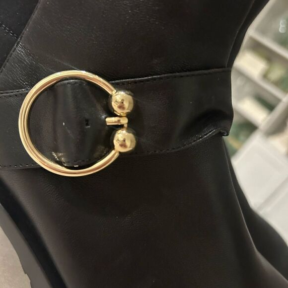 Stuart Weitzman New $595 Luxering Black Leather Bootie Size 9 - Picture 5 of 10